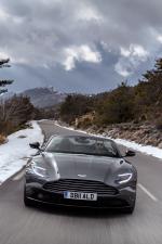 Aston Martin DB11 V8 Volante 2018 года (WW)